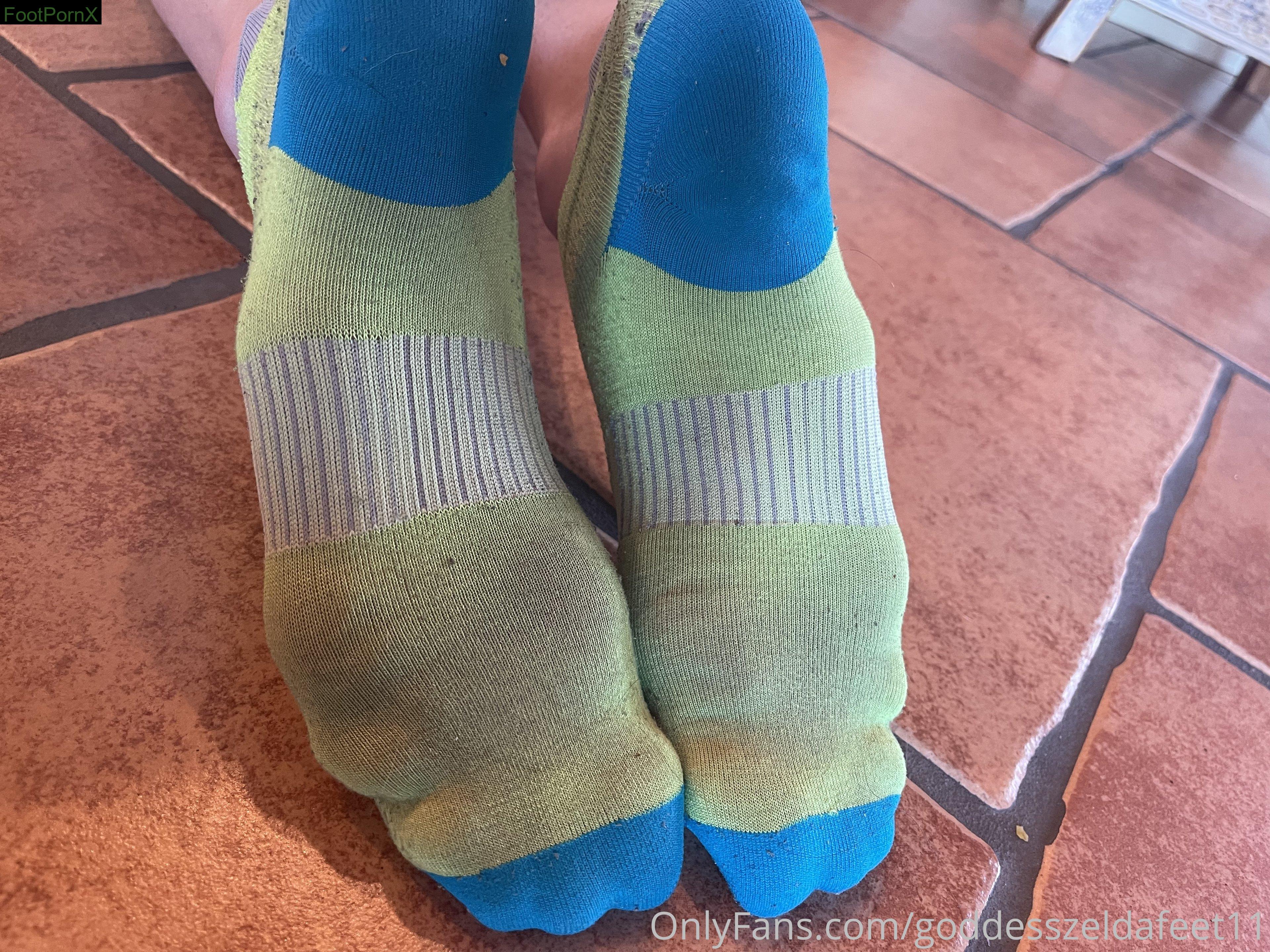 goddesszeldafeet11 feet photo 19