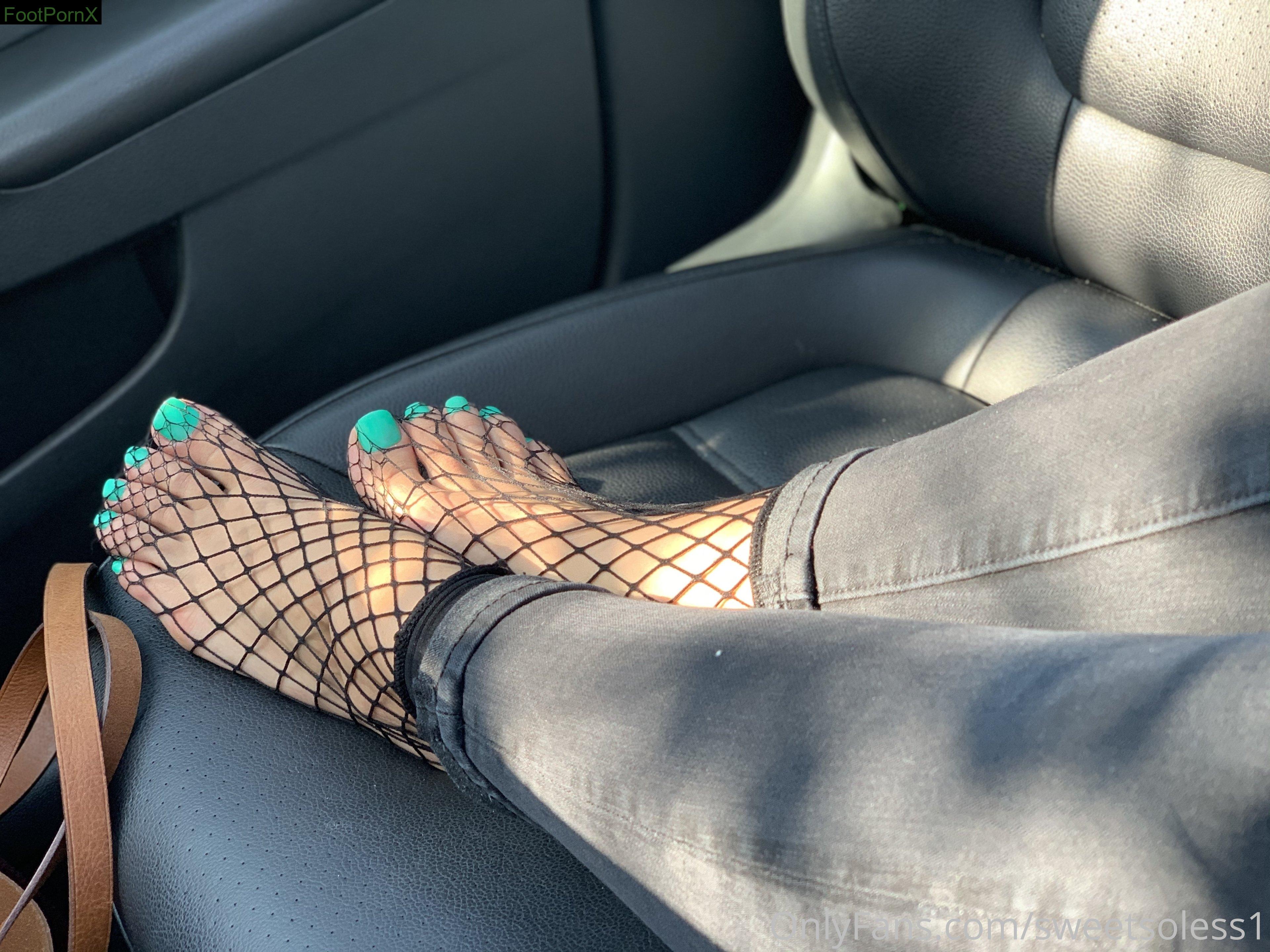 sweetsoless1 feet photo 2