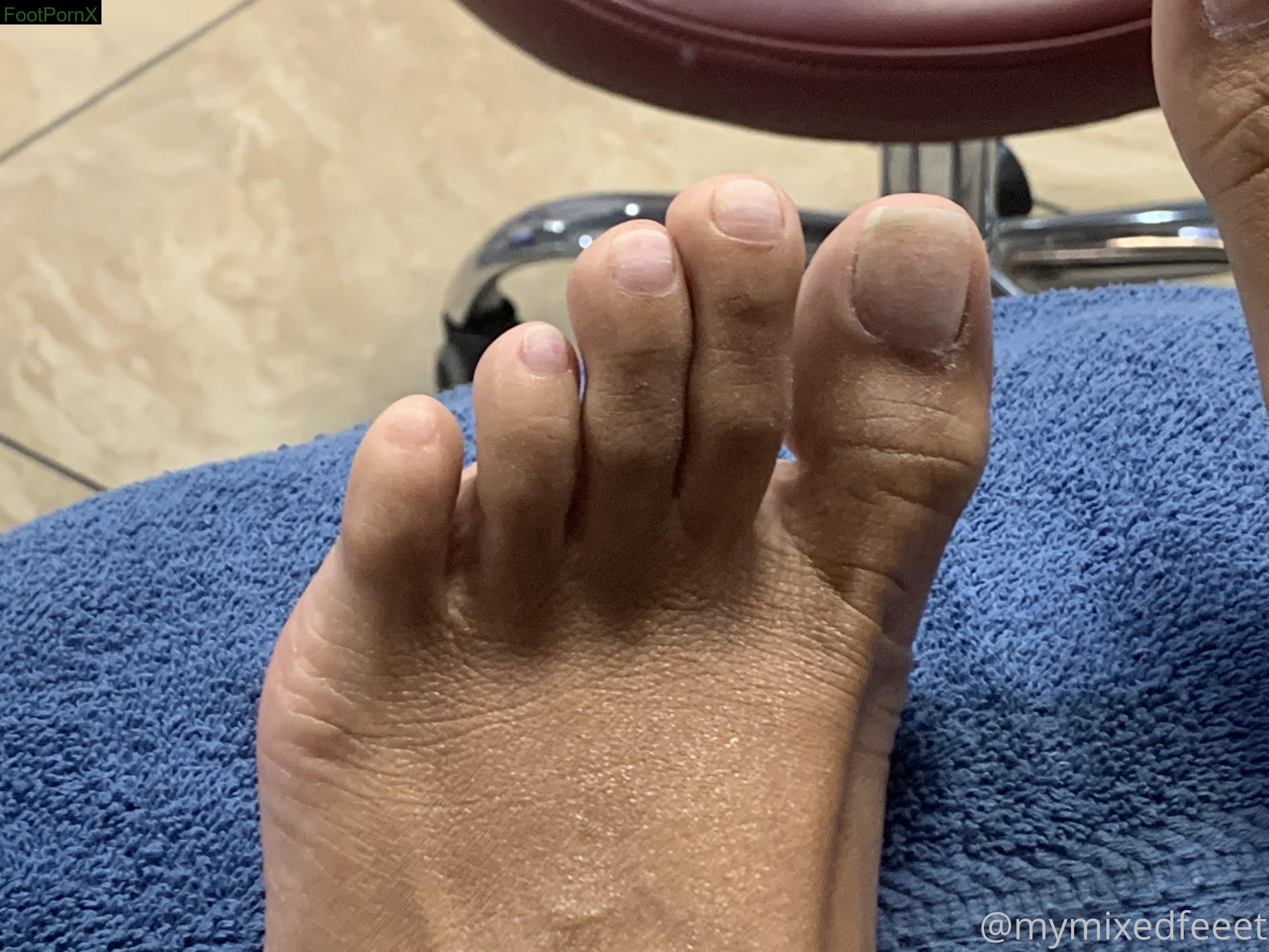 mymixedfeeet feet photo 8