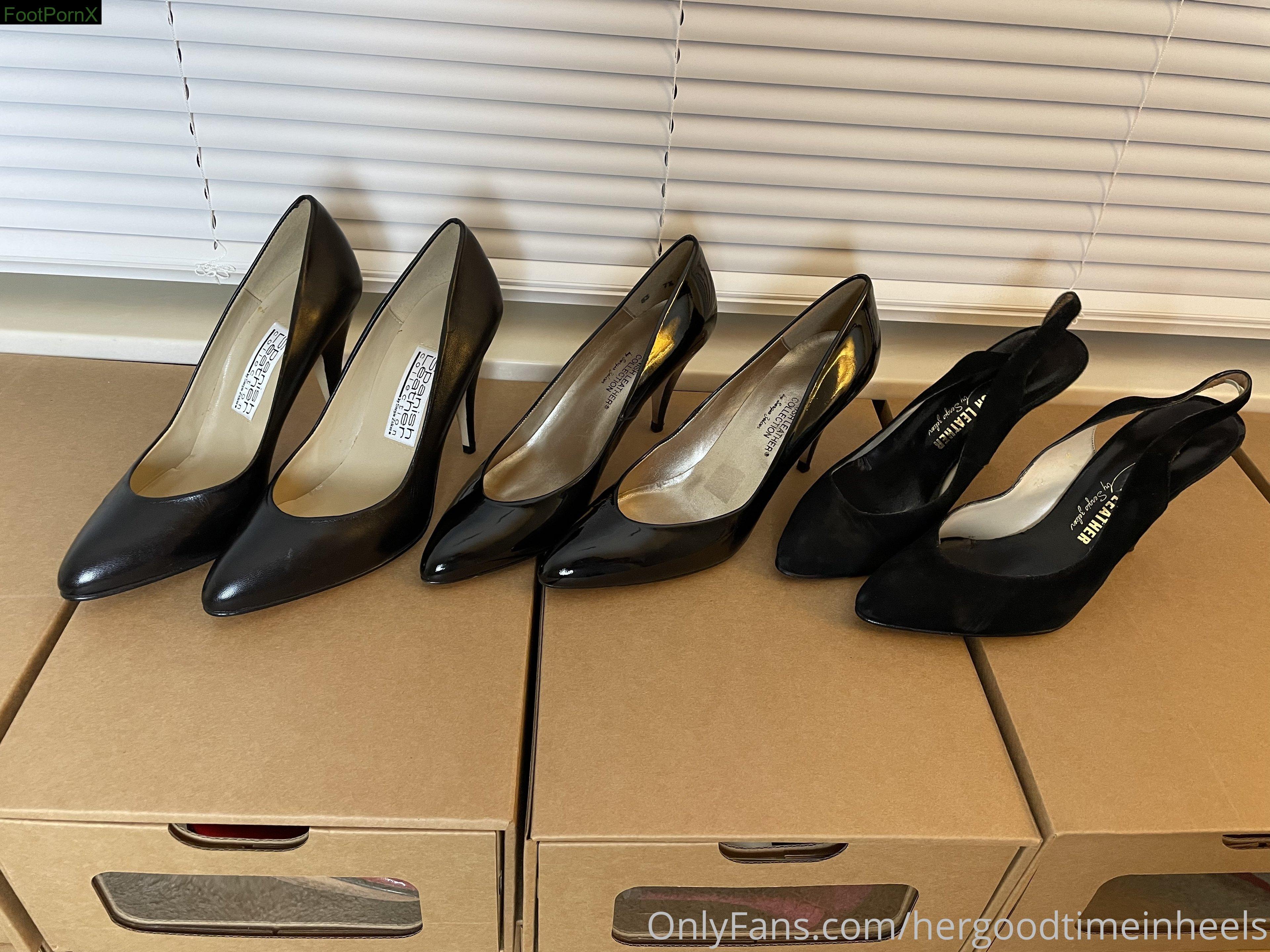 hergoodtimeinheels feet photo 6