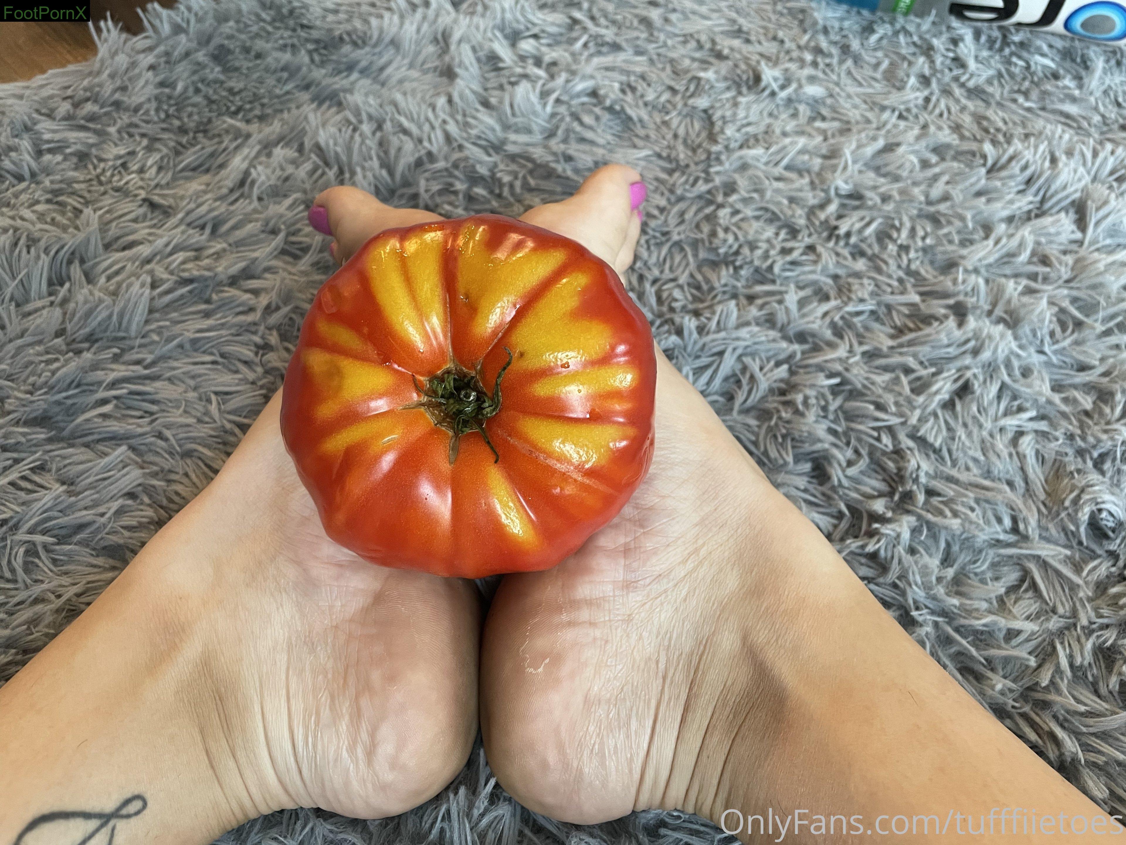 tufffiietoes feet photo 3