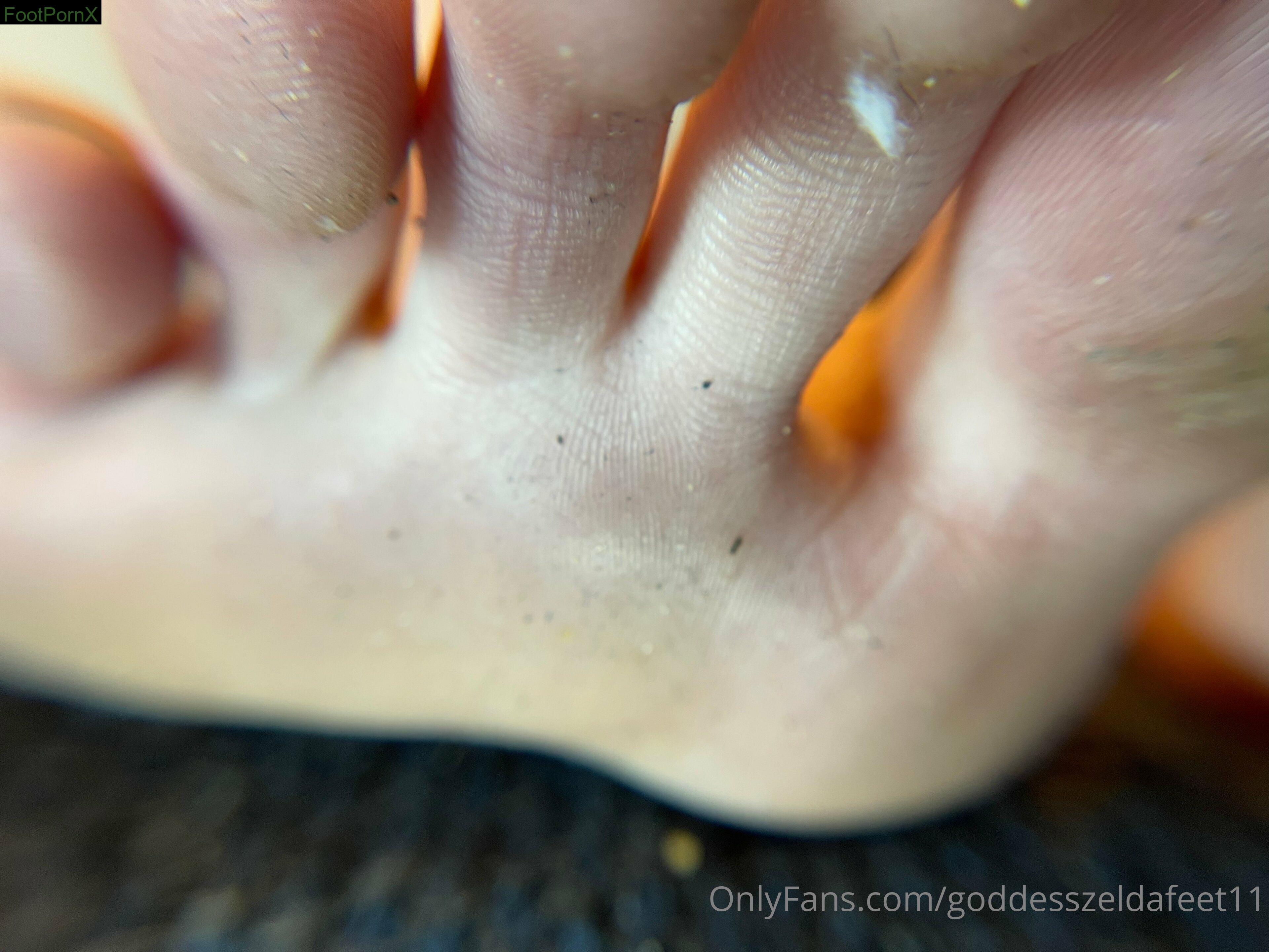 goddesszeldafeet11 feet photo 10