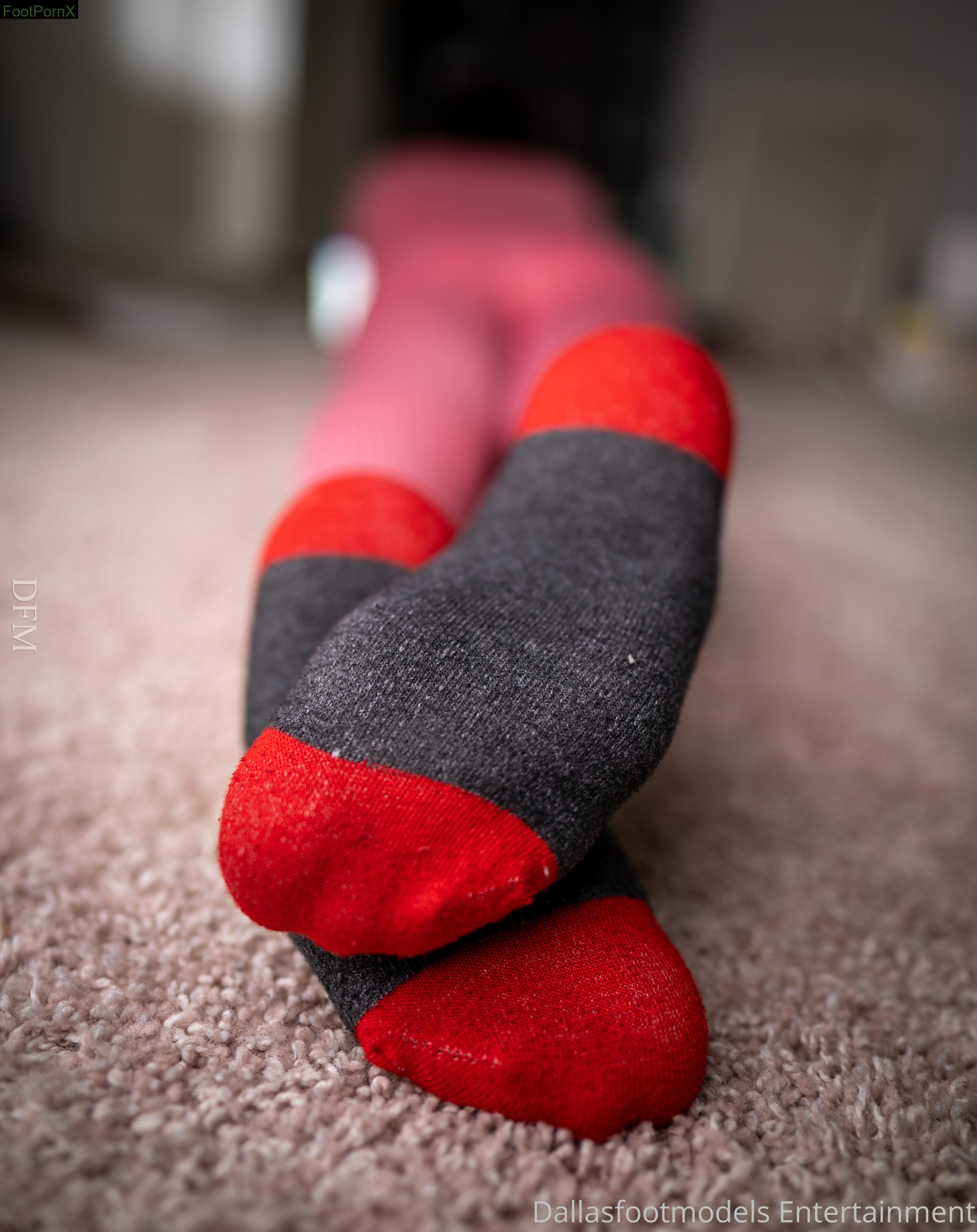 dallasfootmodelsent feet photo 6