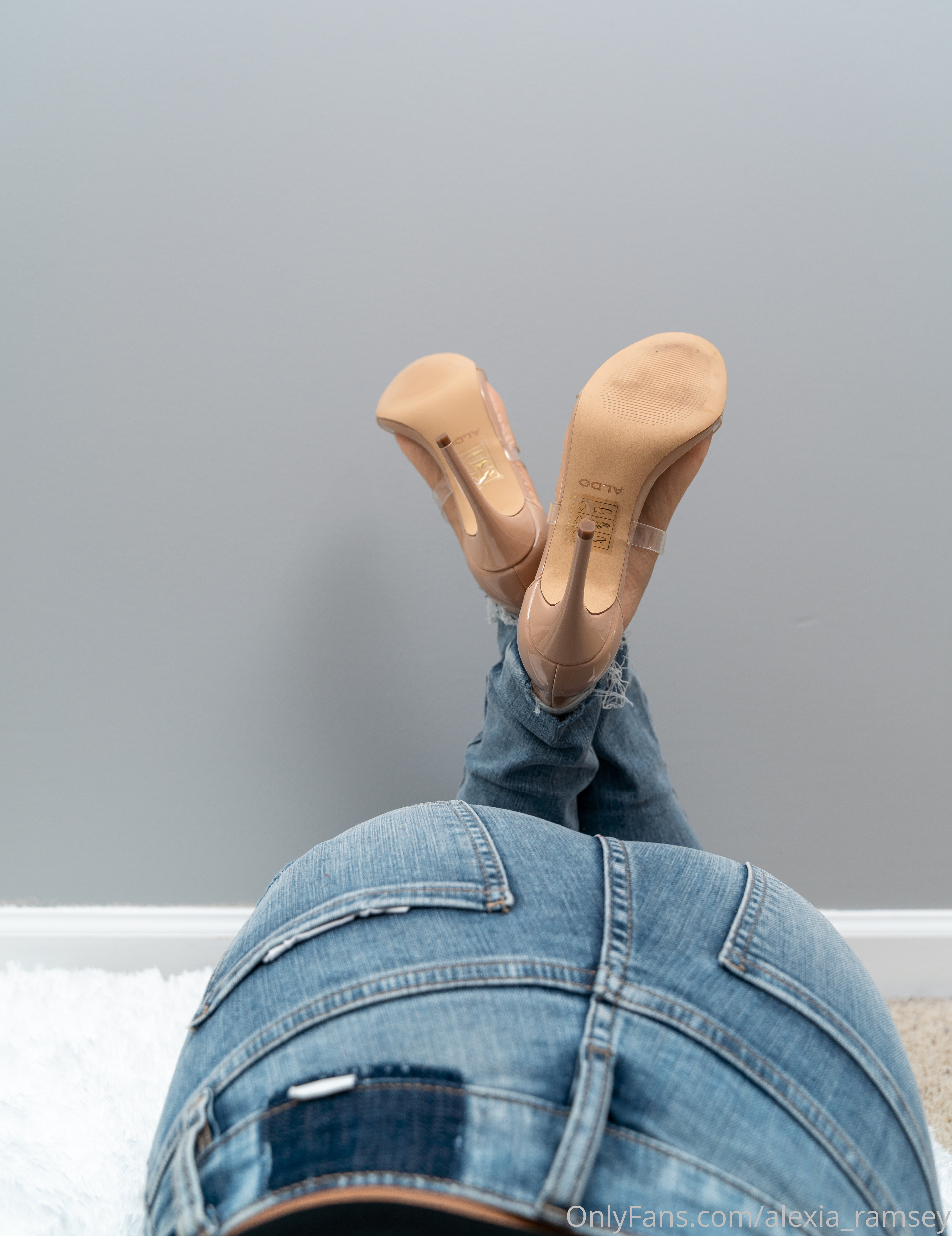 alexia_ramsey feet photo 12