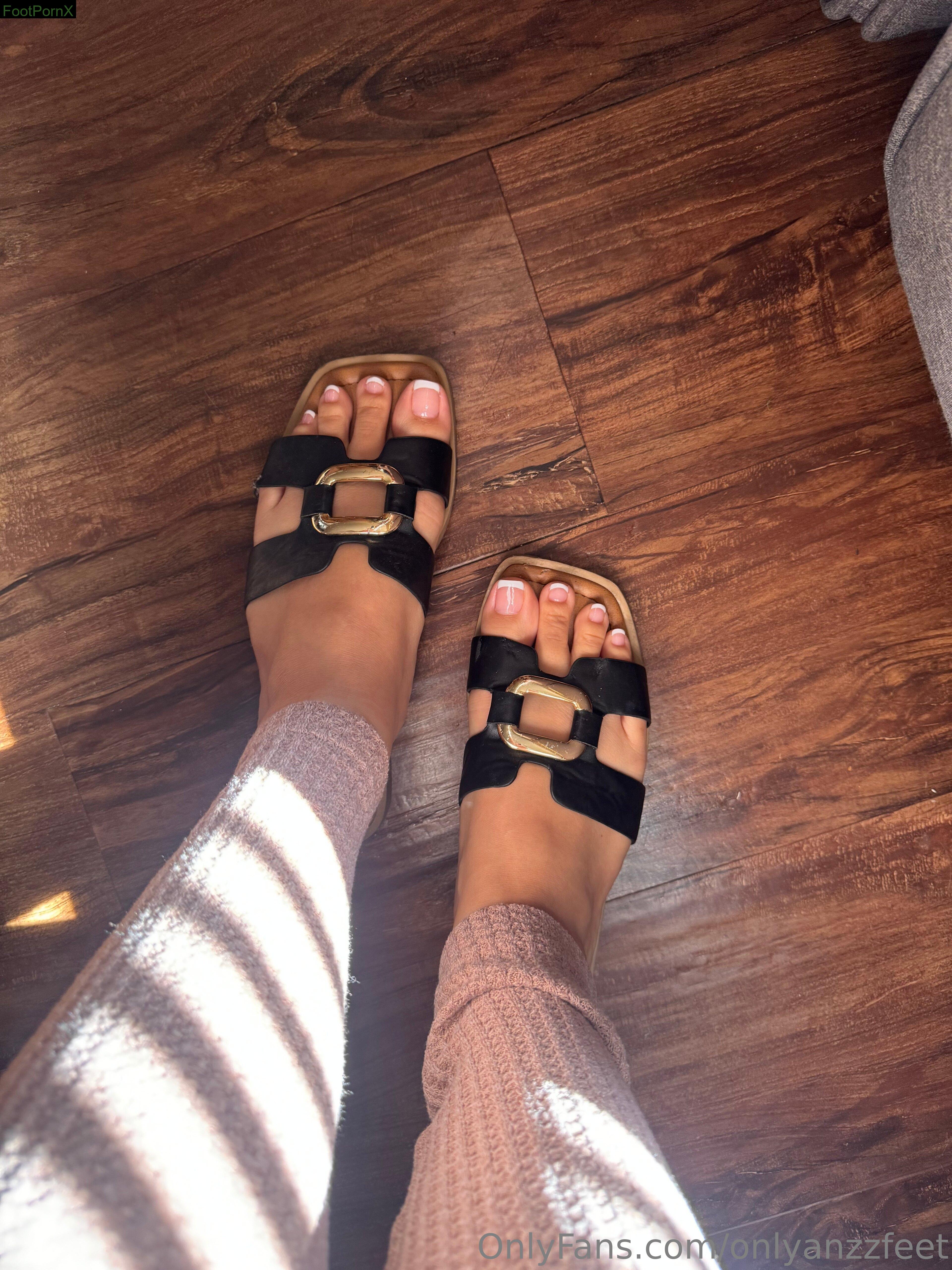 anzzthedon feet photo 8