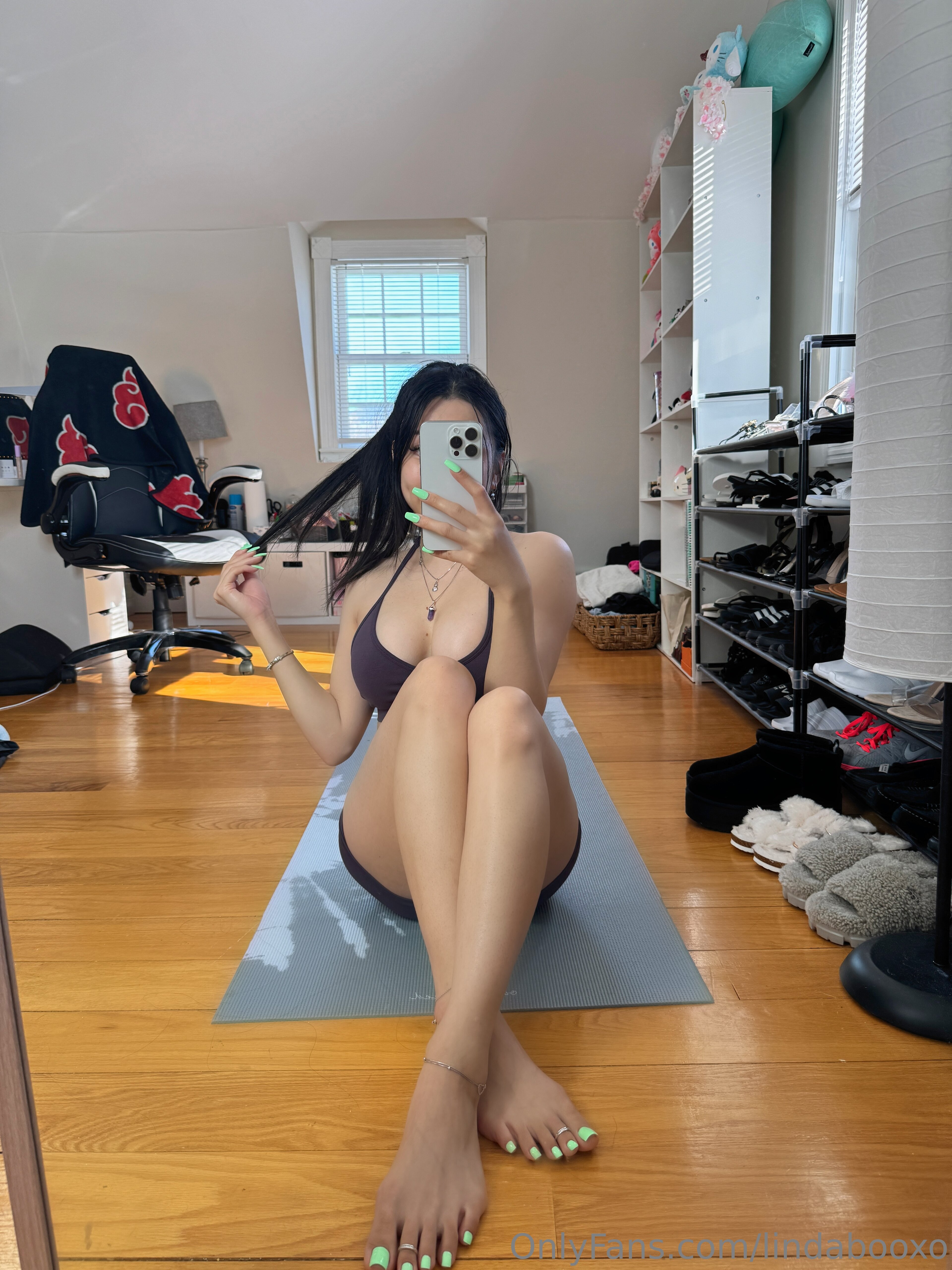 lindabooxo feet photo 5