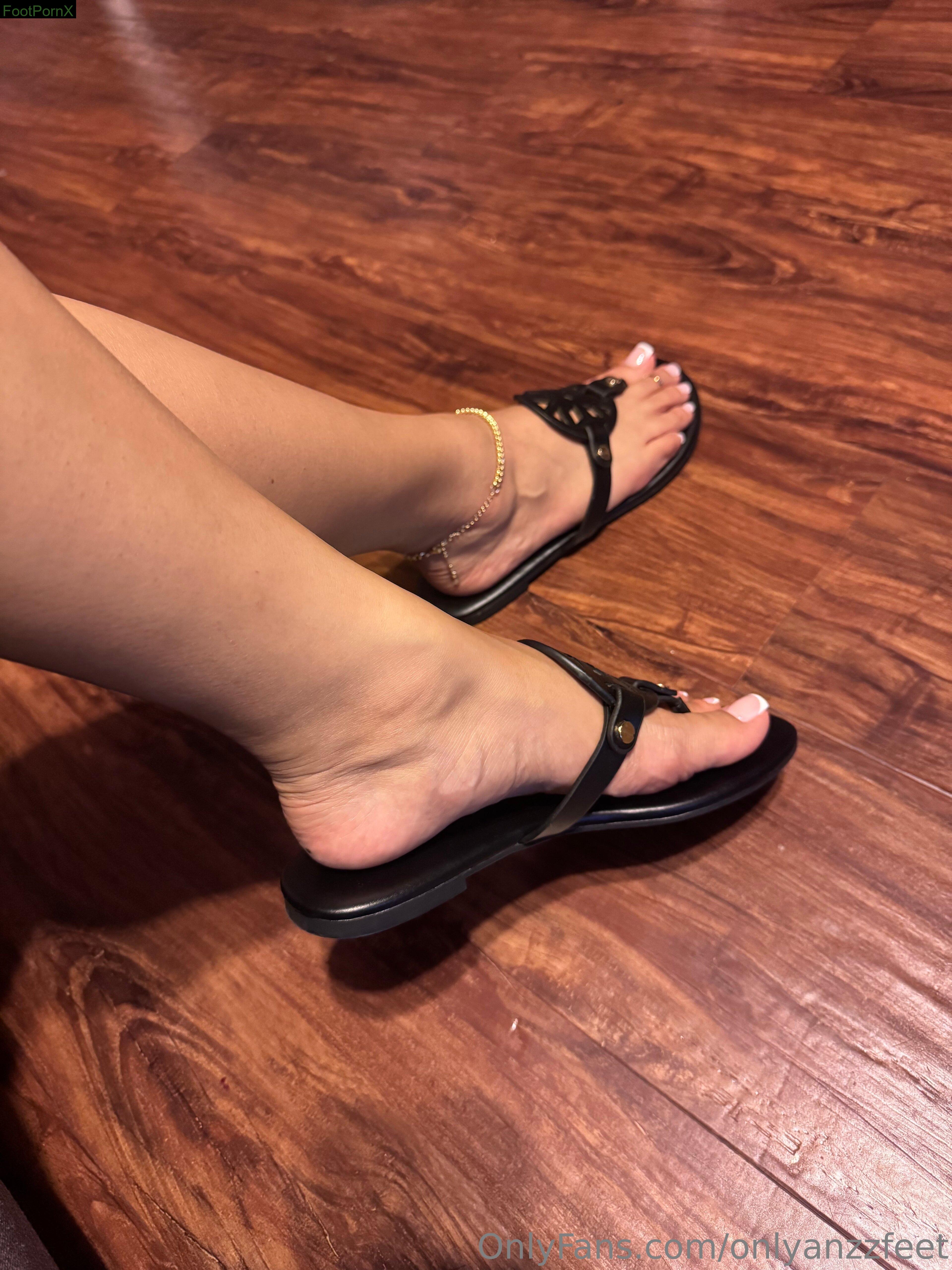 anzzthedon feet photo 6