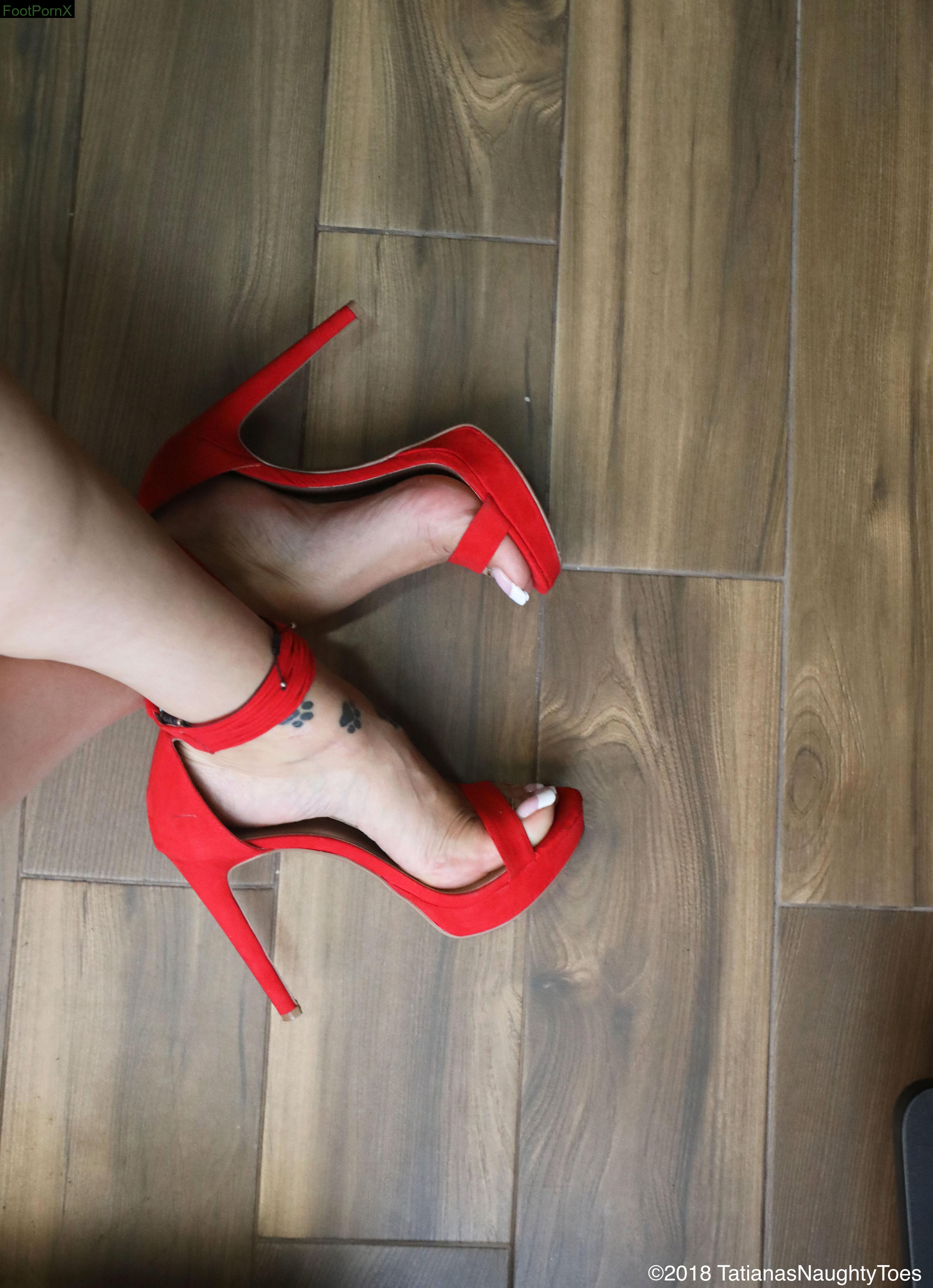 tatianasnaughtytoes feet photo 5