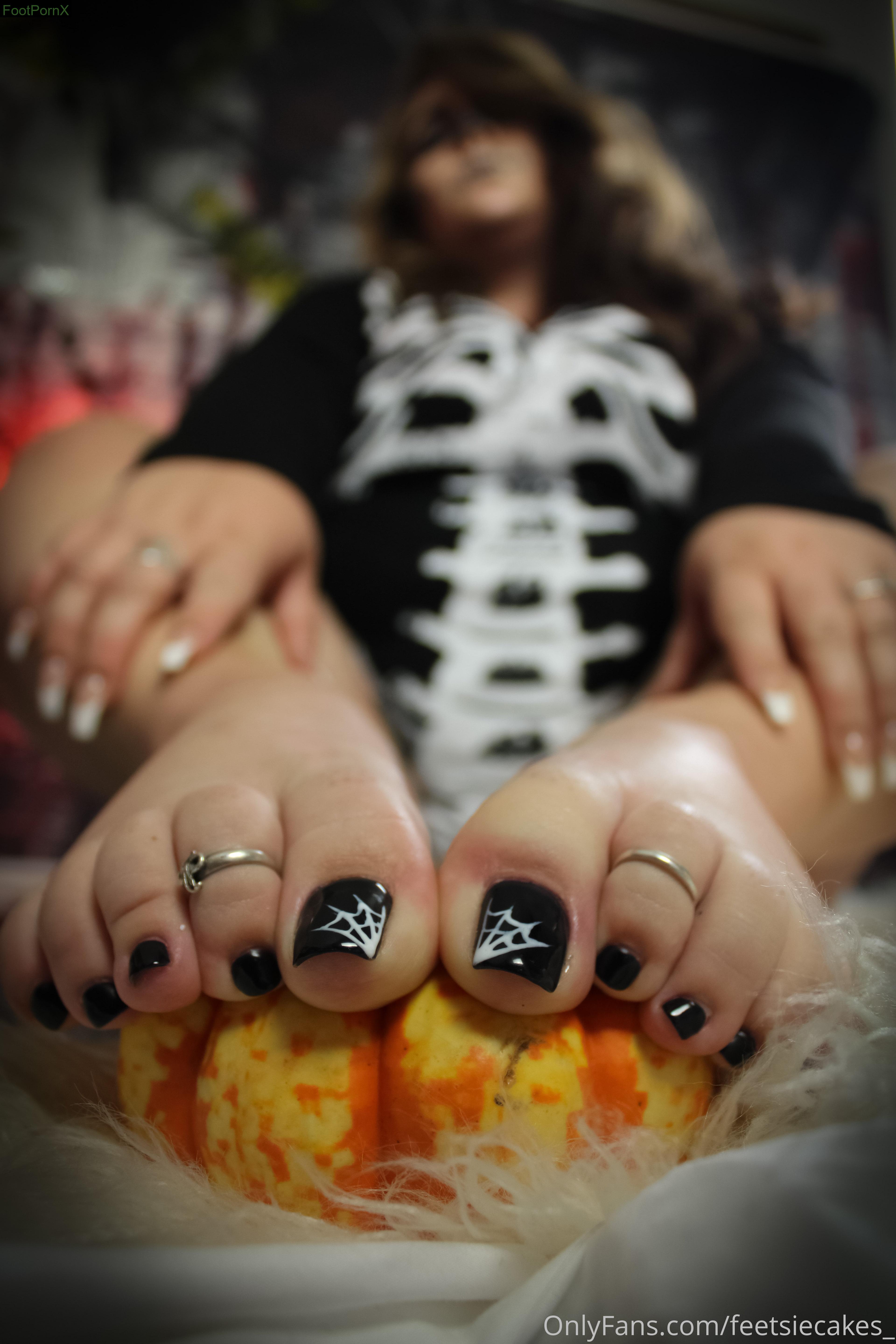 feetsiecakes_ feet photo 7