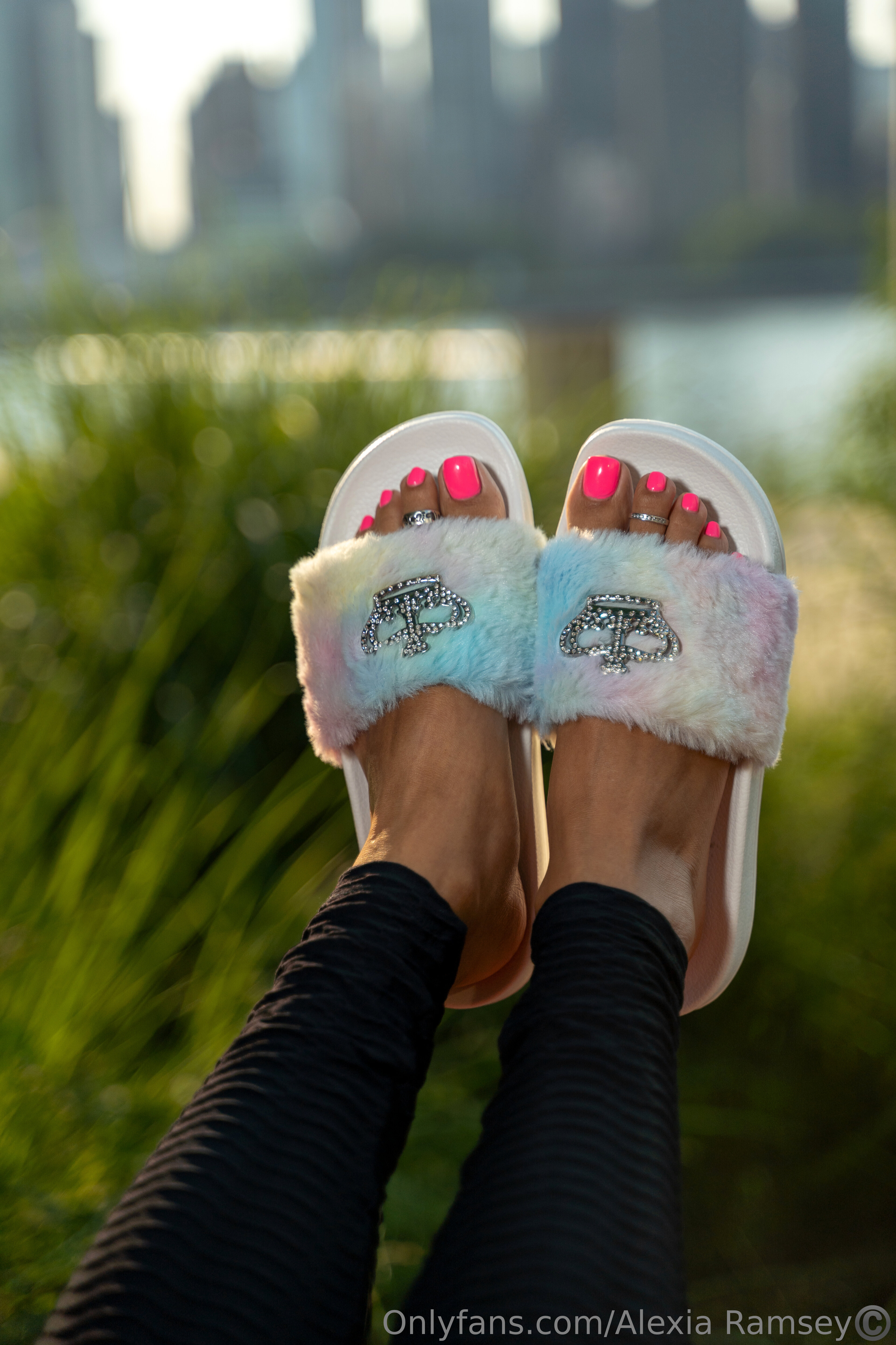 alexia_ramsey feet photo 13