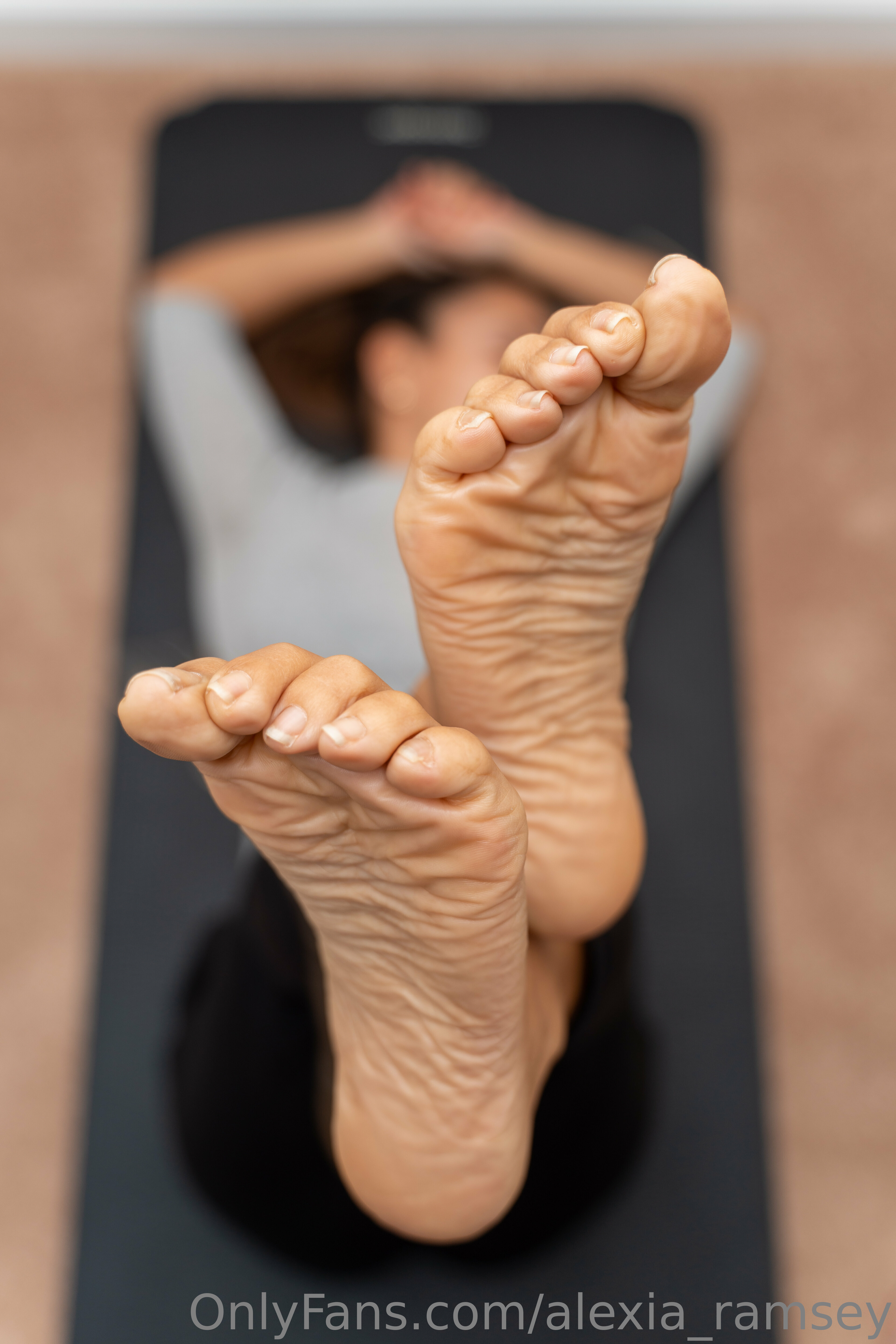 alexia_ramsey feet photo 15