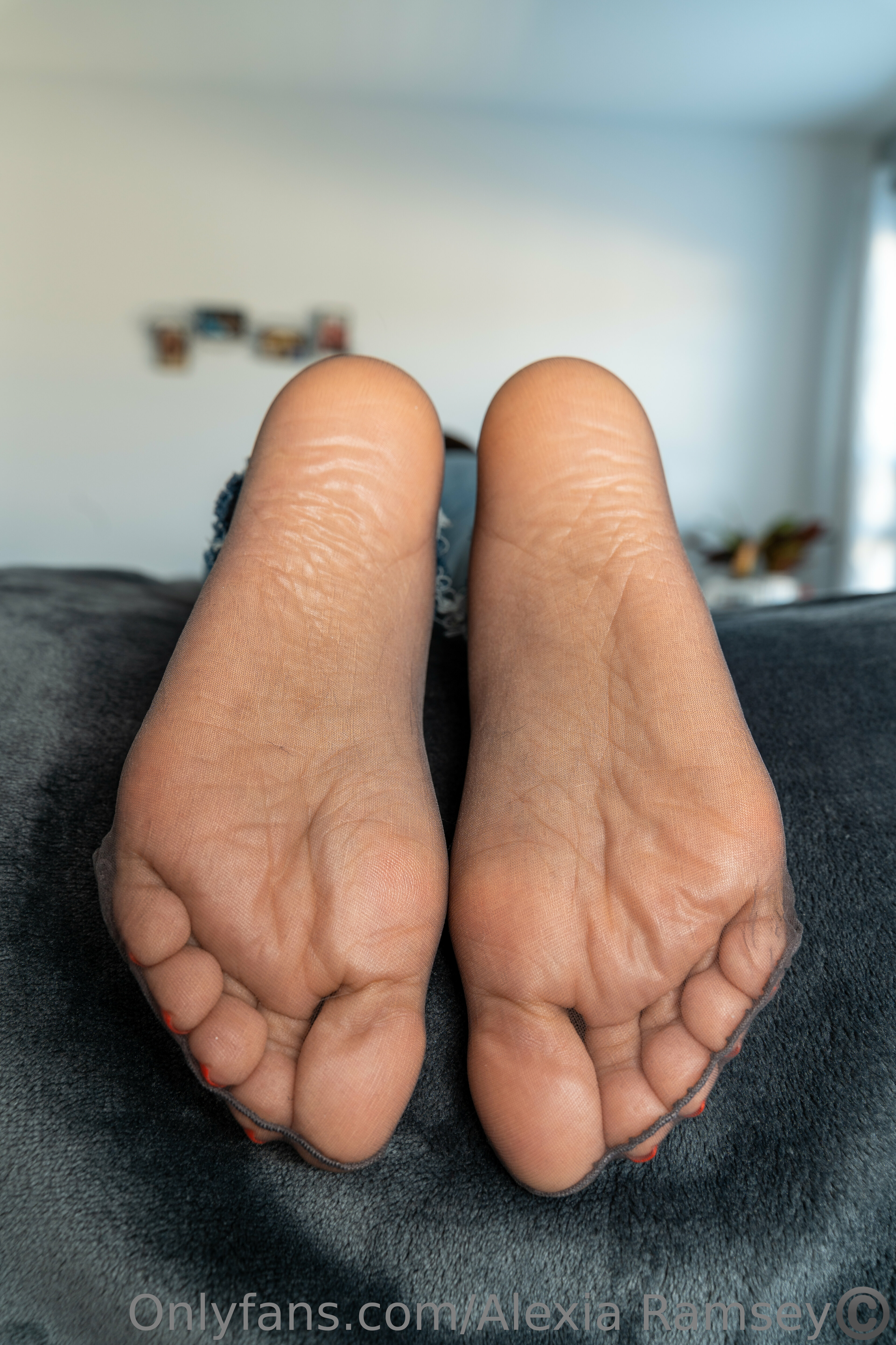 alexia_ramsey feet photo 10