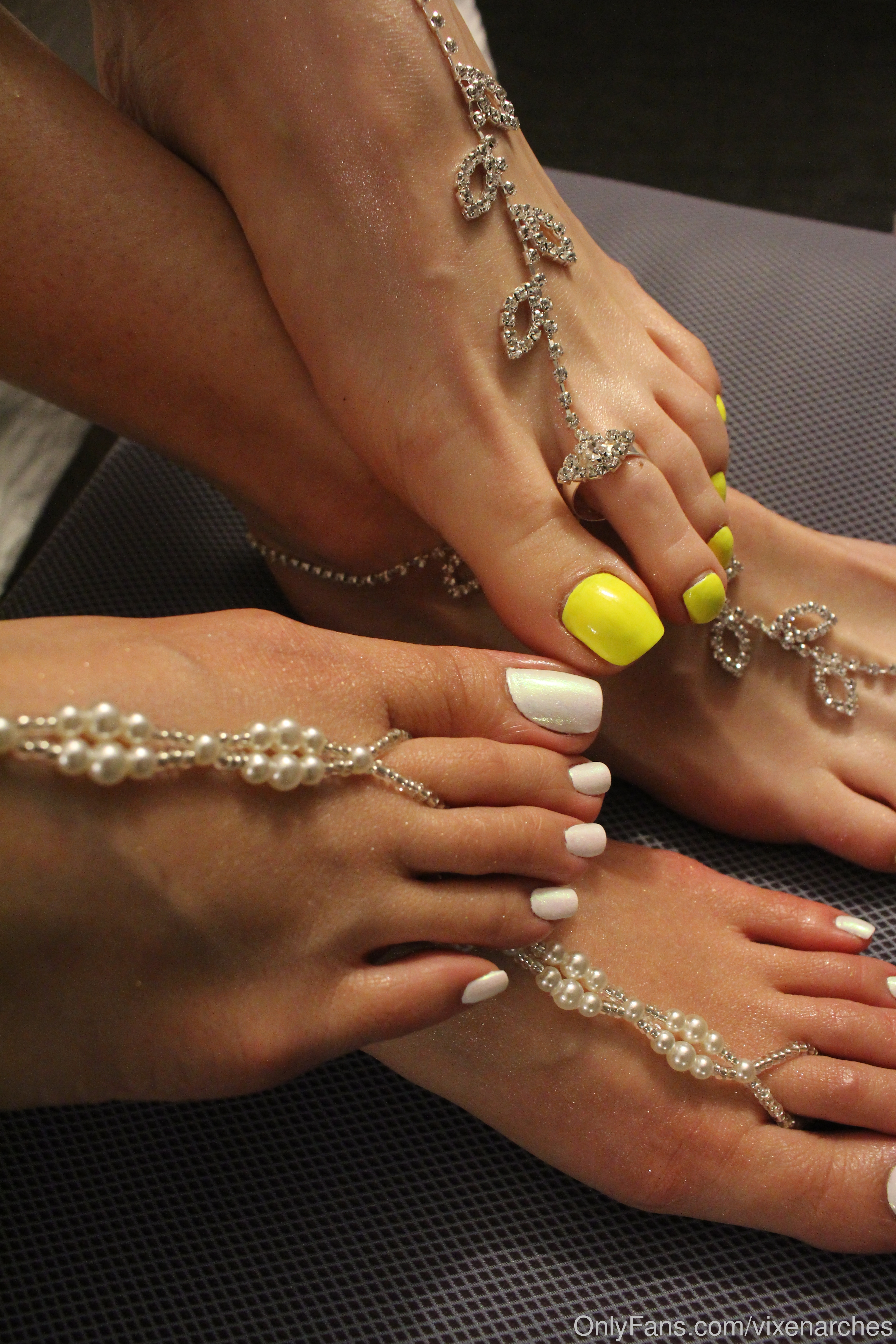 vixenarches feet photo 10