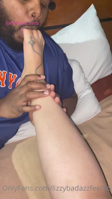 lizzybadazzfeet86  1