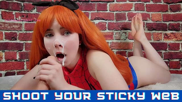 thetinyfeettreat blowjob the pose