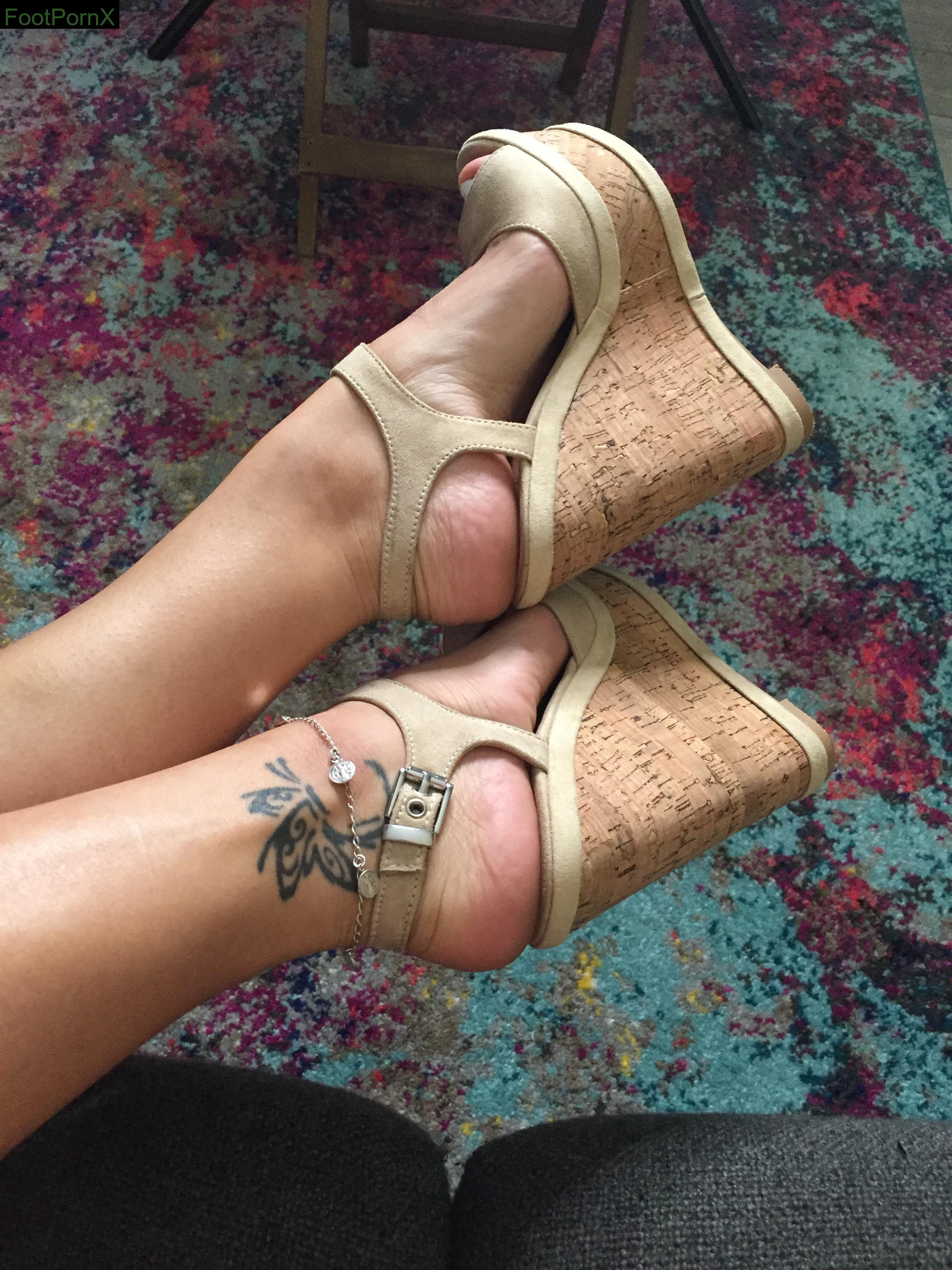 j_valentinex feet photo 20