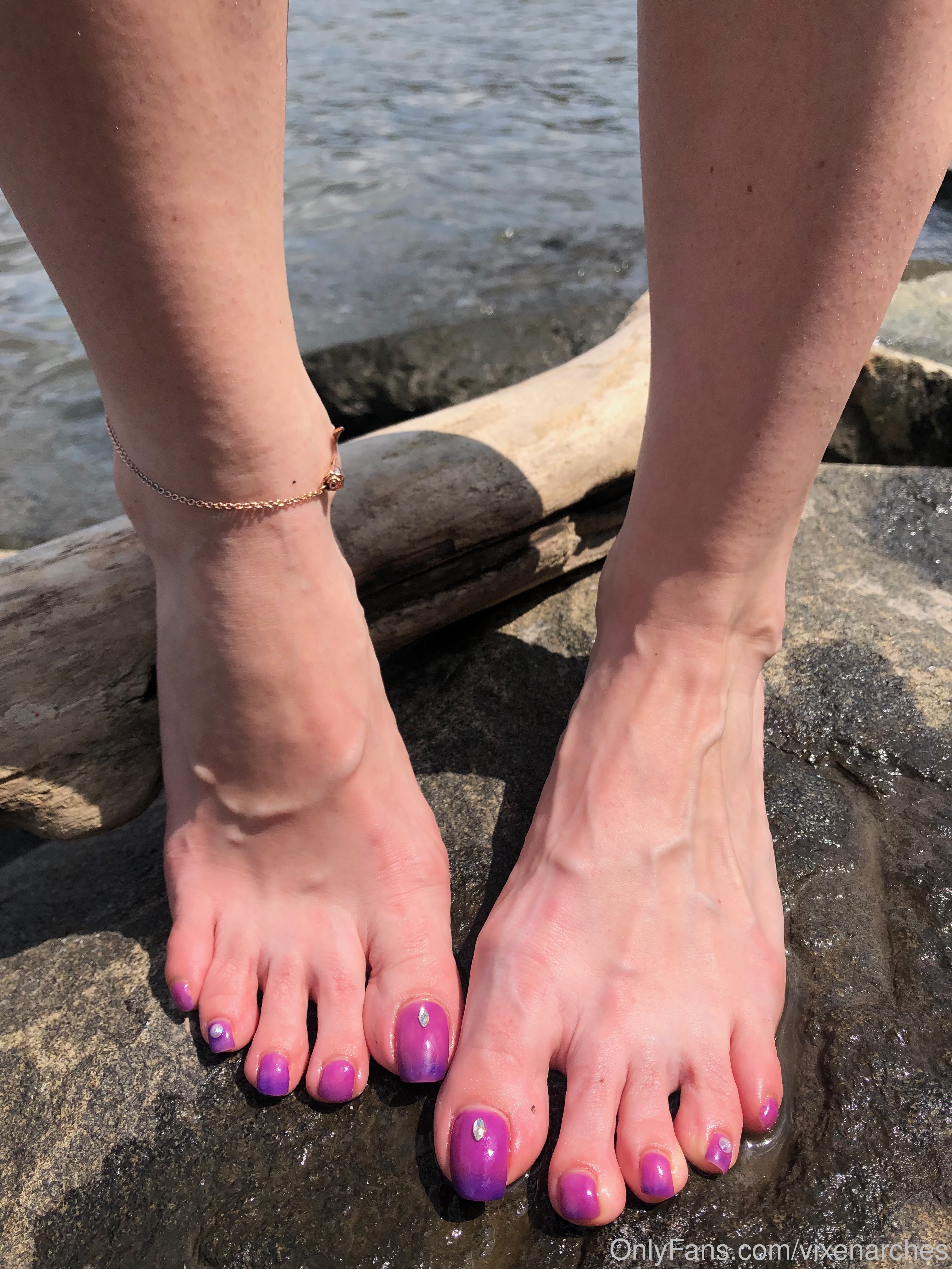 vixenarches feet photo 23