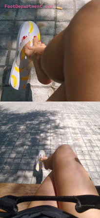feetofmelanie outside in public