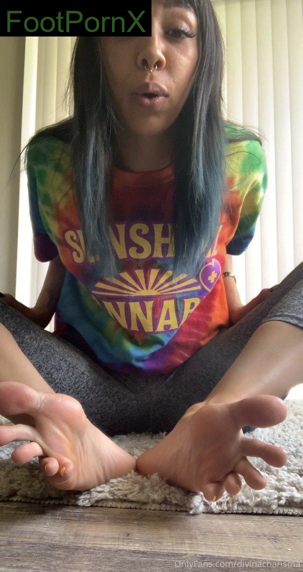 charismadivina feet photo 6