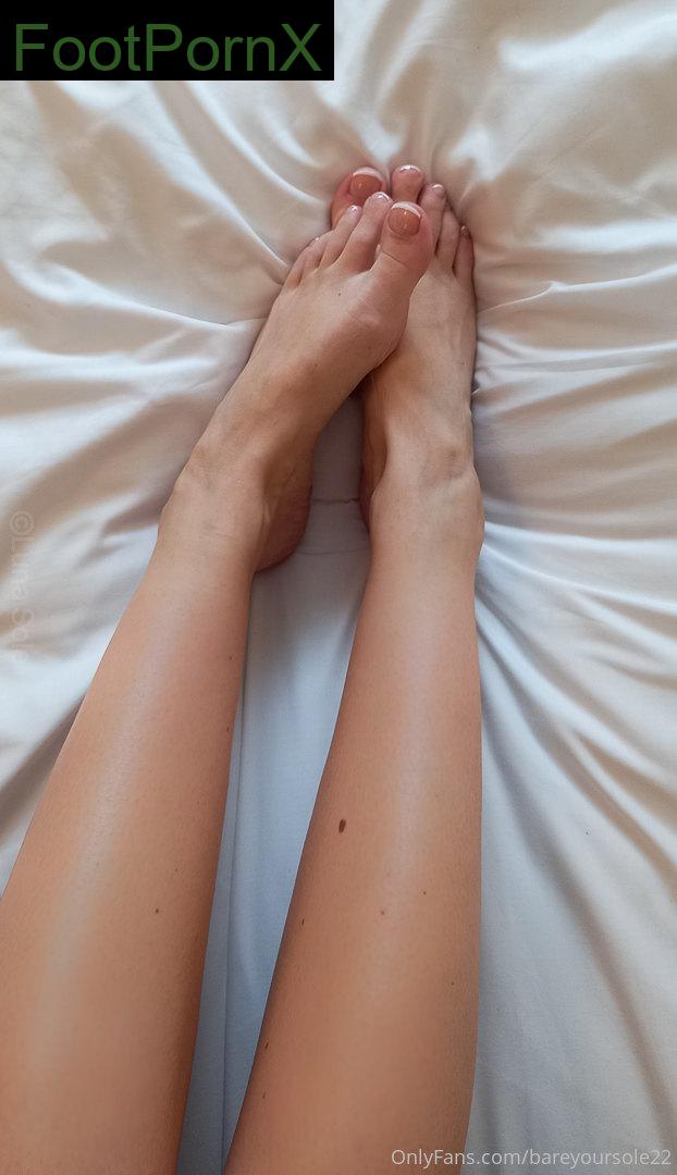 bareyoursole22 feet photo 8