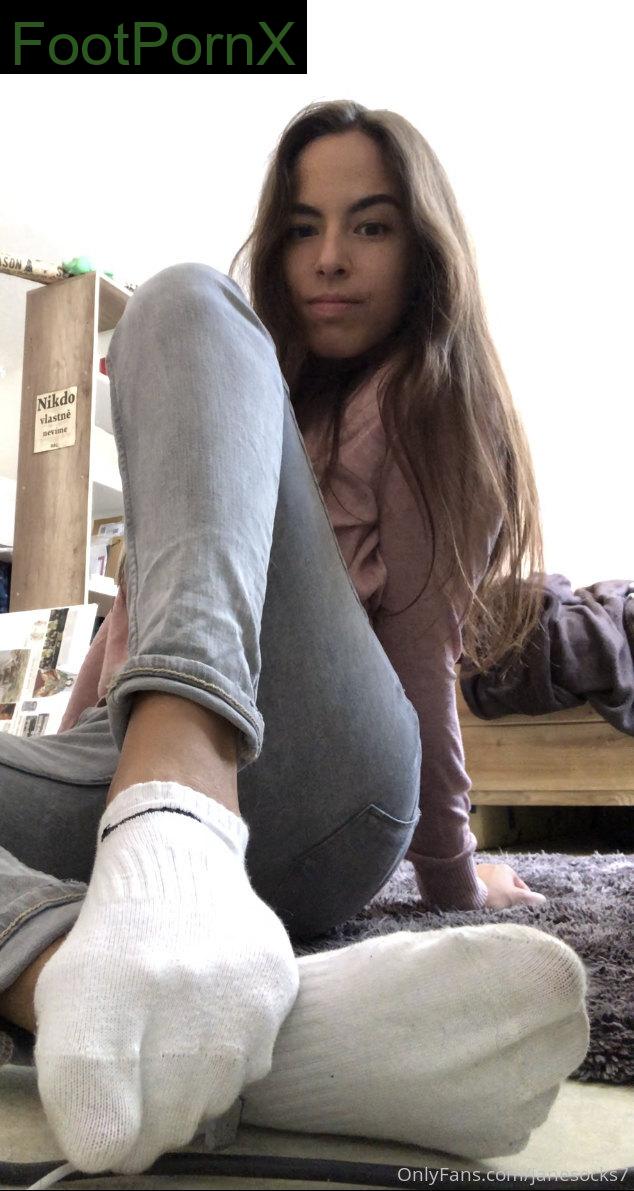 janesocks7 feet photo 15
