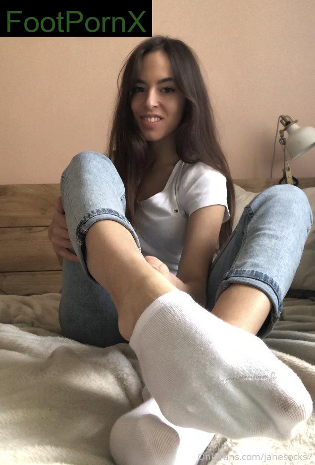 janesocks7 feet photo 14