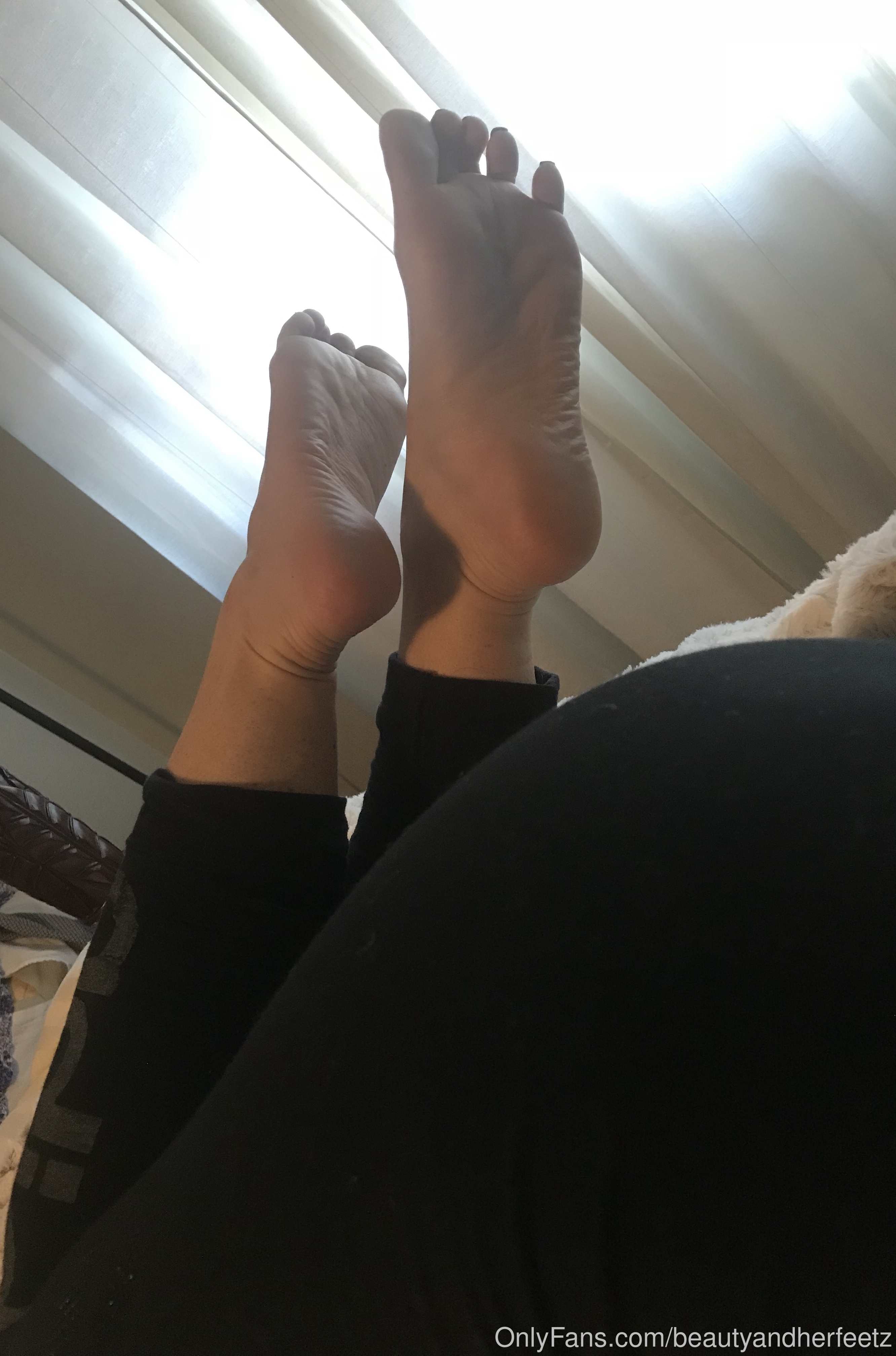 beautyandherfeetz feet photo 7