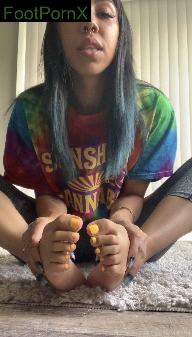 charismadivina feet photo 1
