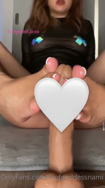 footgoddessnami  foot porn 1