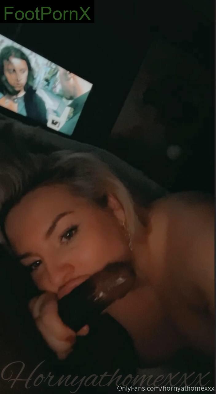 hornyathomexxx feet photo 9