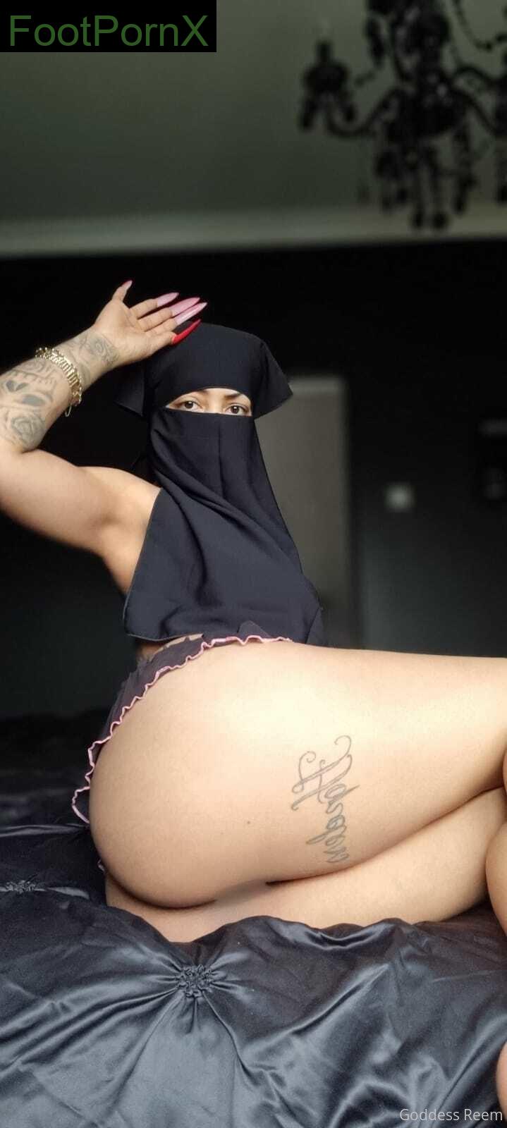 thegoddessreem_ feet photo 10