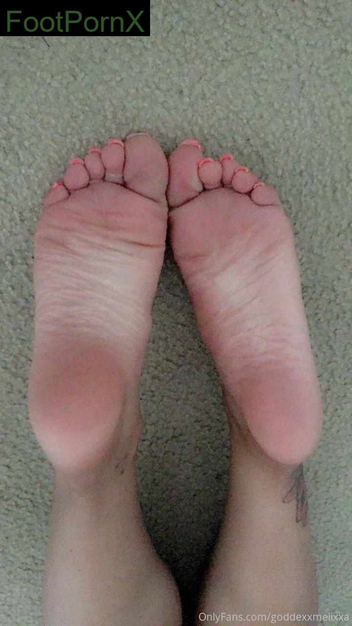 goddexxmelixxa feet photo 9