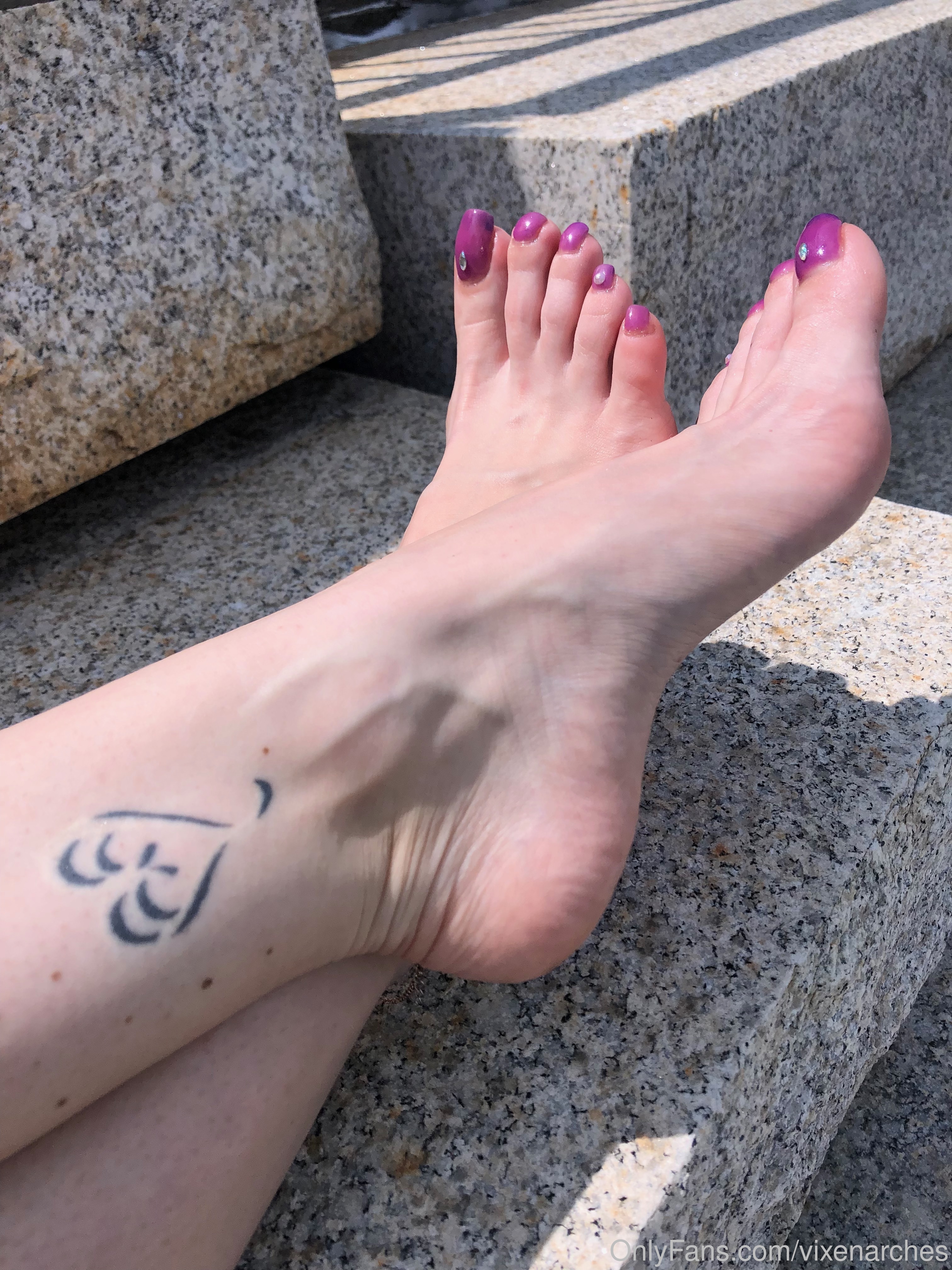 vixenarches feet photo 4