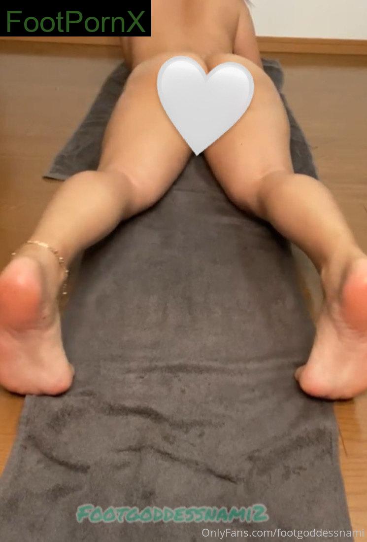 footgoddessnami feet photo 24