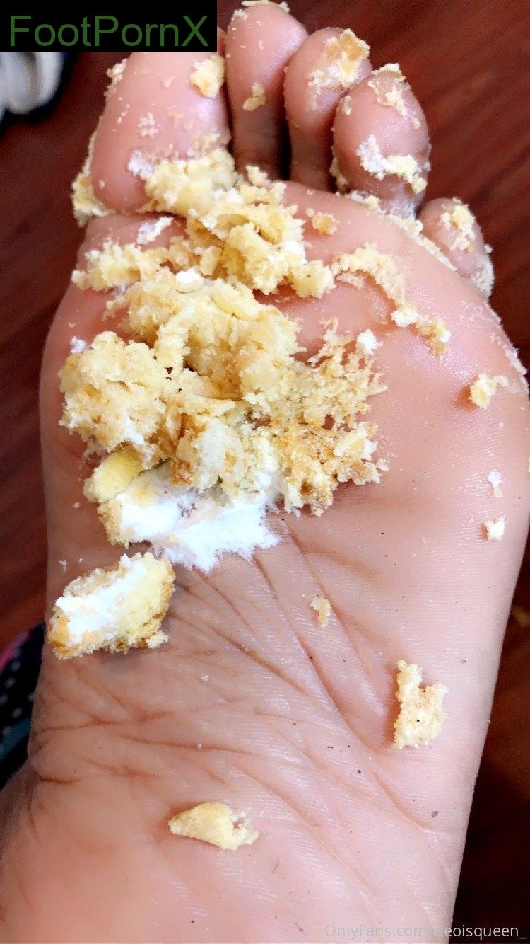 cleoisqueen_ feet photo 7