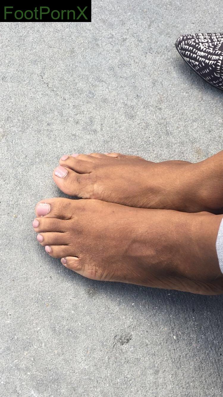 fc_soles feet photo 8