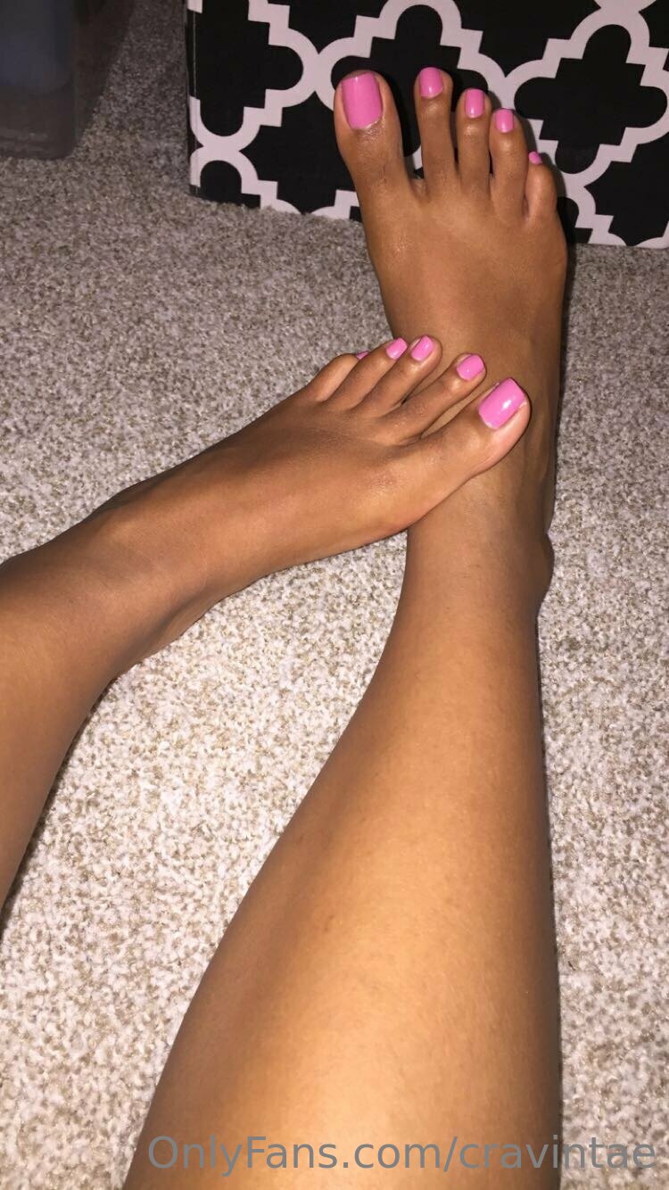 cravintae feet photo 10