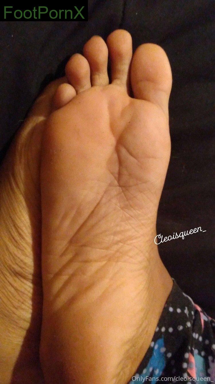 cleoisqueen_ feet photo 13
