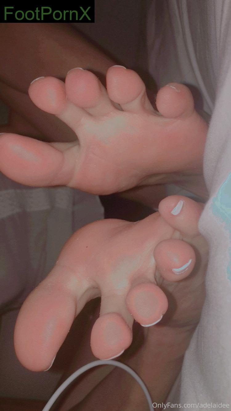 kitsunematic feet photo 2