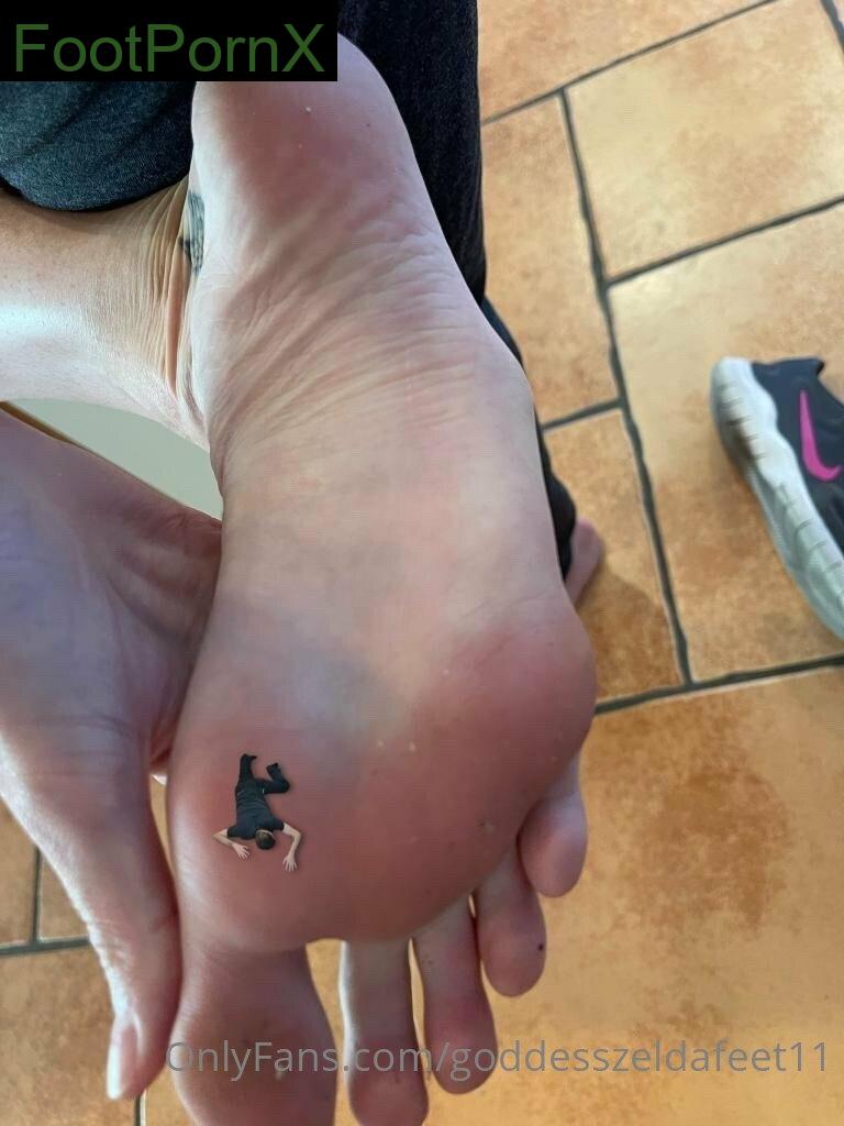 goddesszeldafeet11 feet photo 1