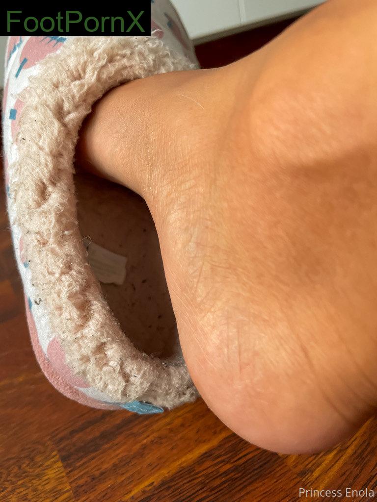 princess_enola feet photo 2