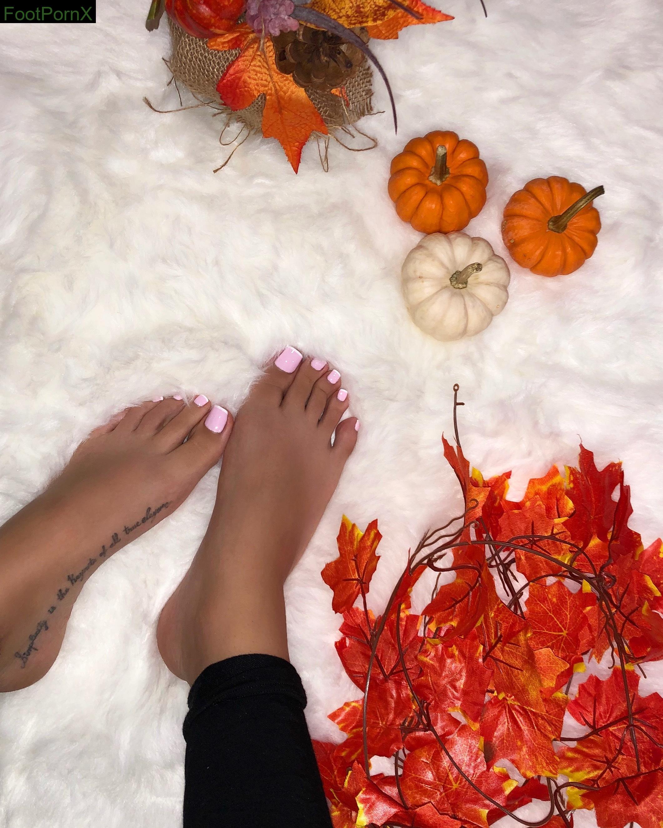 feetbysvett feet photo 14