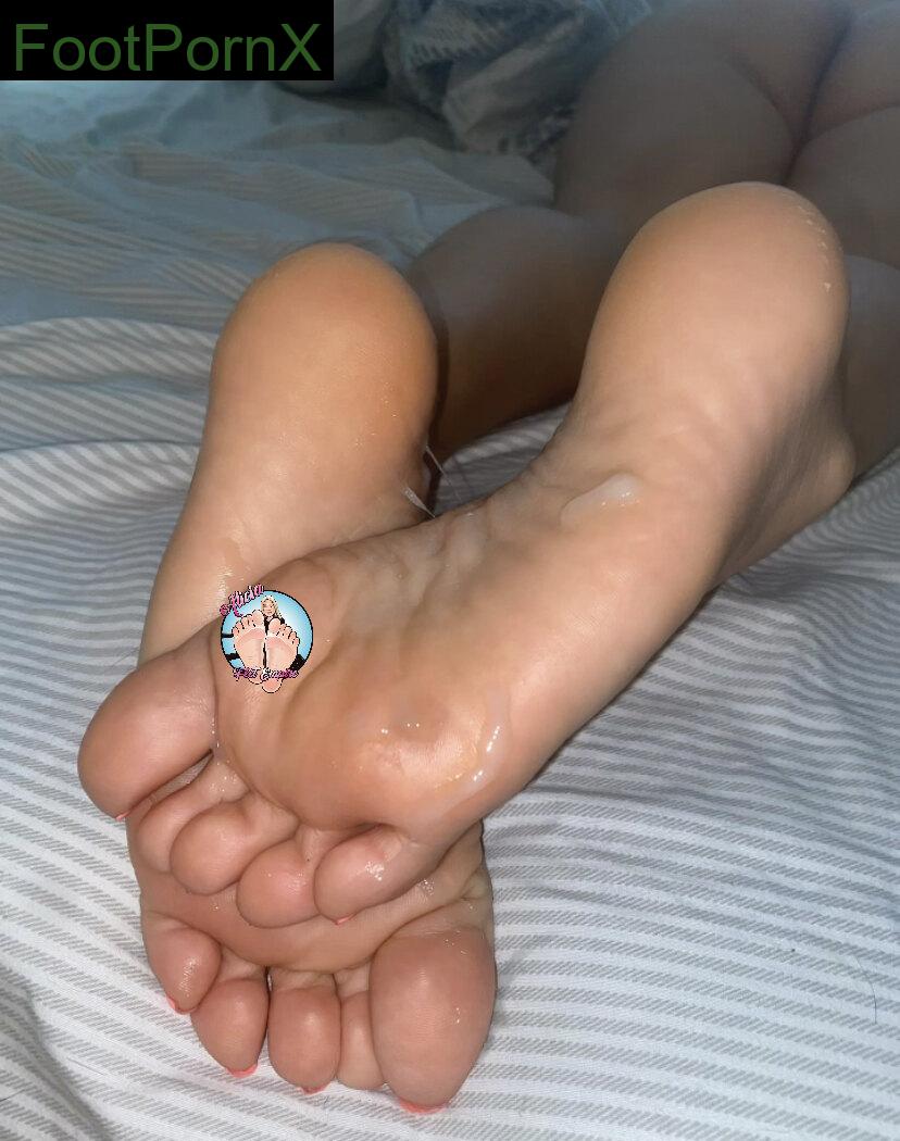 aliciafeet feet photo 5