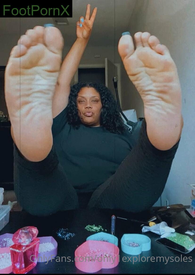only1exploremysoles feet photo 19