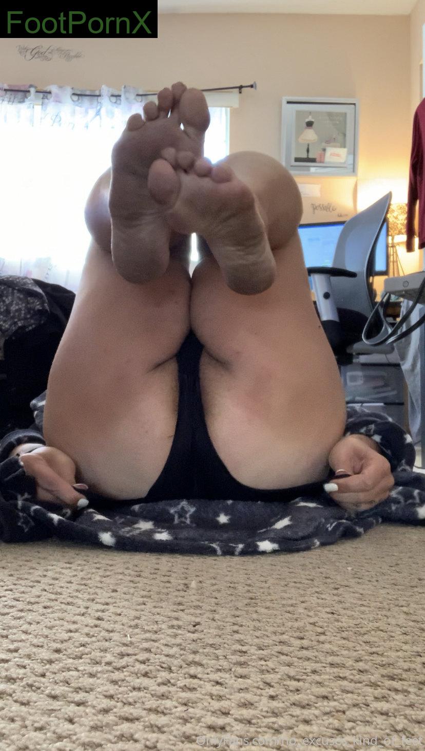 no_excuses_kind_of_feet feet photo 2