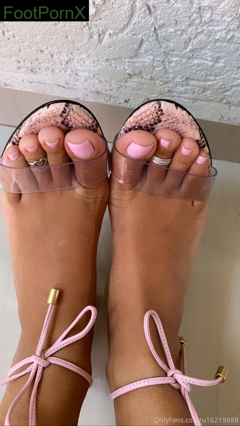 thatafeet feet photo 5