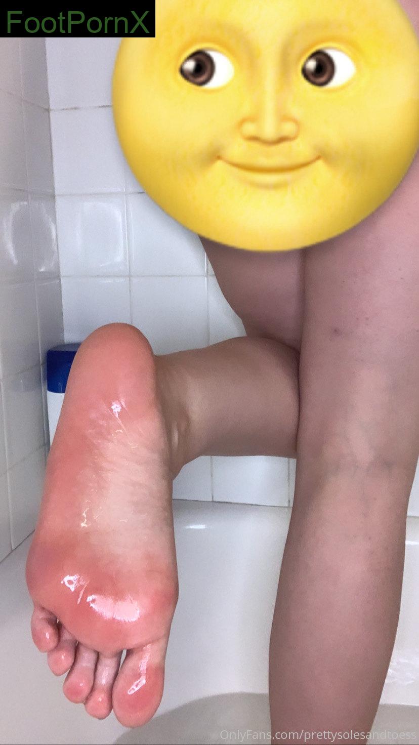 solesdessy feet photo 11