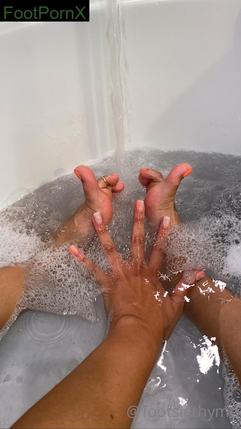 tulipthyme feet photo 7
