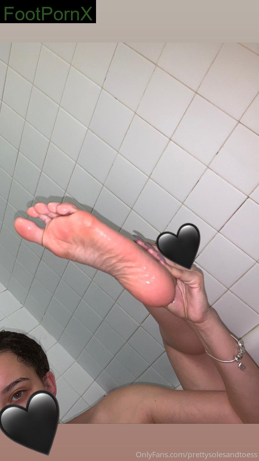 solesdessy feet photo 15