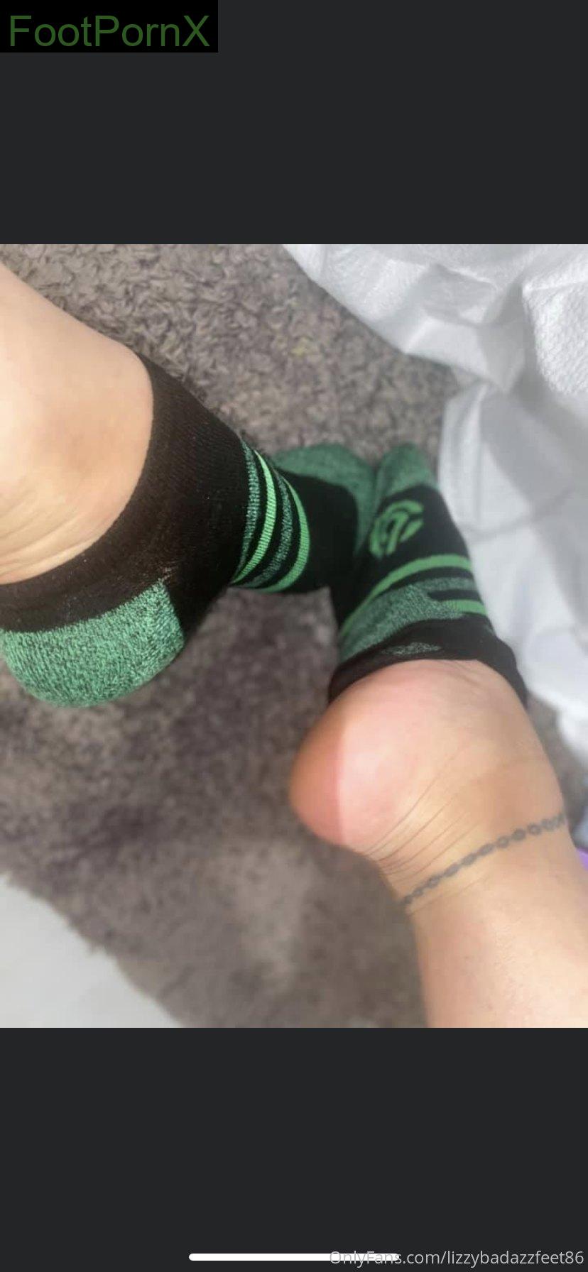 lizzybadazzfeet86 feet photo 2